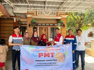 Pertamina Perangi Stunting dan Penyakit Menular Lewat Program GARBATERA di Balongan