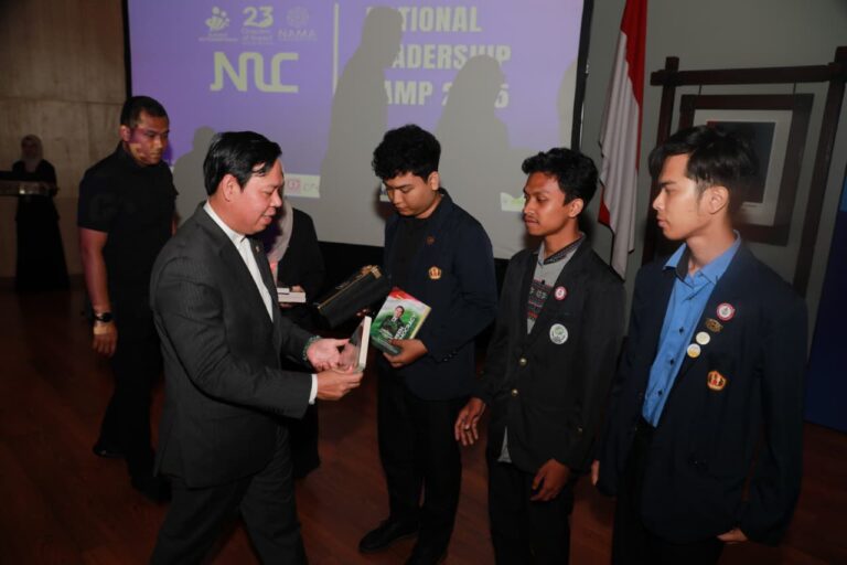 Sultan B. Najamudin Tekankan Visi, Resilience, dan Legacy di National Leadership Camp 2025