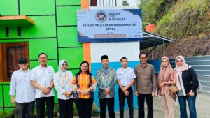 Tamsil Linrung Tinjau Program Makan Bergizi Gratis di Ambon, Dorong Revolusi Ekonomi Berbasis Daerah