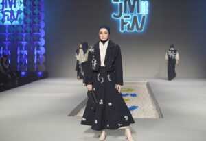 JMFW 2026 Tegaskan Indonesia Sebagai Pusat Modest Fashion Dunia