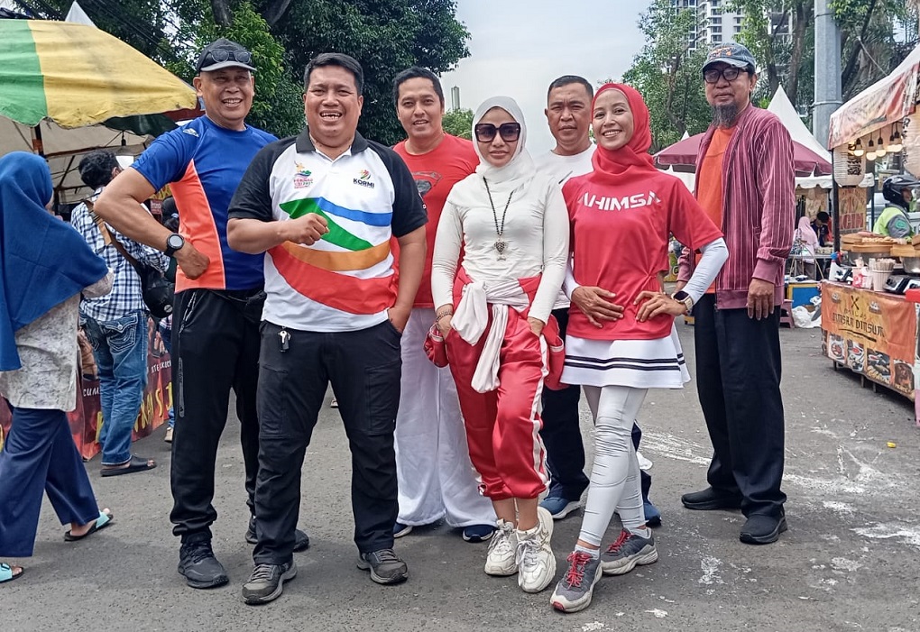 Senam Sehat PORSI Meriahkan Festival Pasar Minggu II