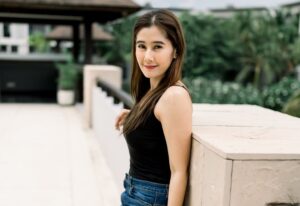 Comeback Ardina Rasti ke Musik Setelah Vakum 12 Tahun