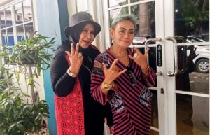 Oma Rete & Rina Sosialita Hidupkan Nostalgia Musik 80-an