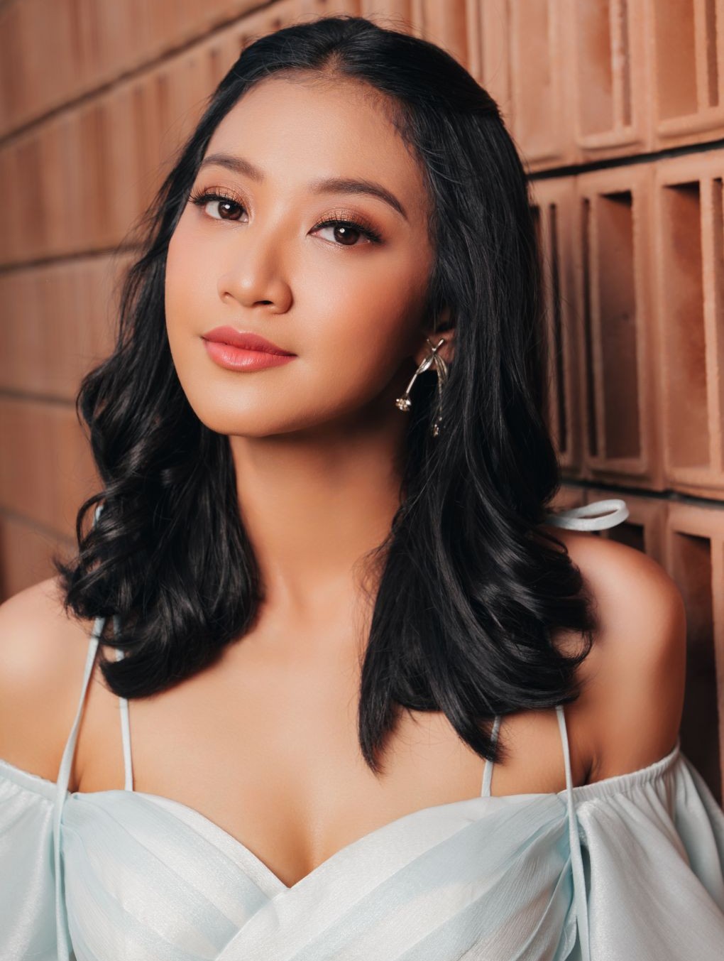 Safira Zaza Curahkan Emosi di “Salah Tapi Baik”