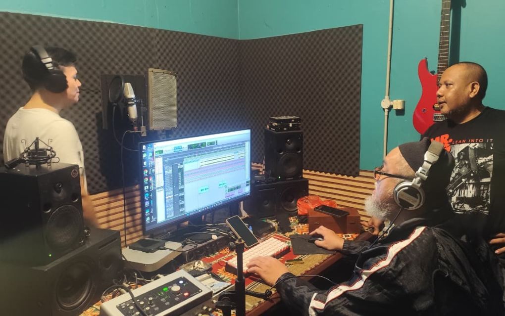 Asep AS Take Vokal Sok Sahur, Lagu Puasa yang Relate