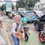 Berbagi Takjil Ramadan, Jurnalis Delapanplus.com Tebar Kepedulian