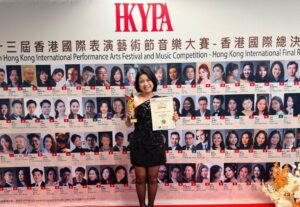 Khanzania Ulya Juara 1 Festival Seni Internasional Hong Kong