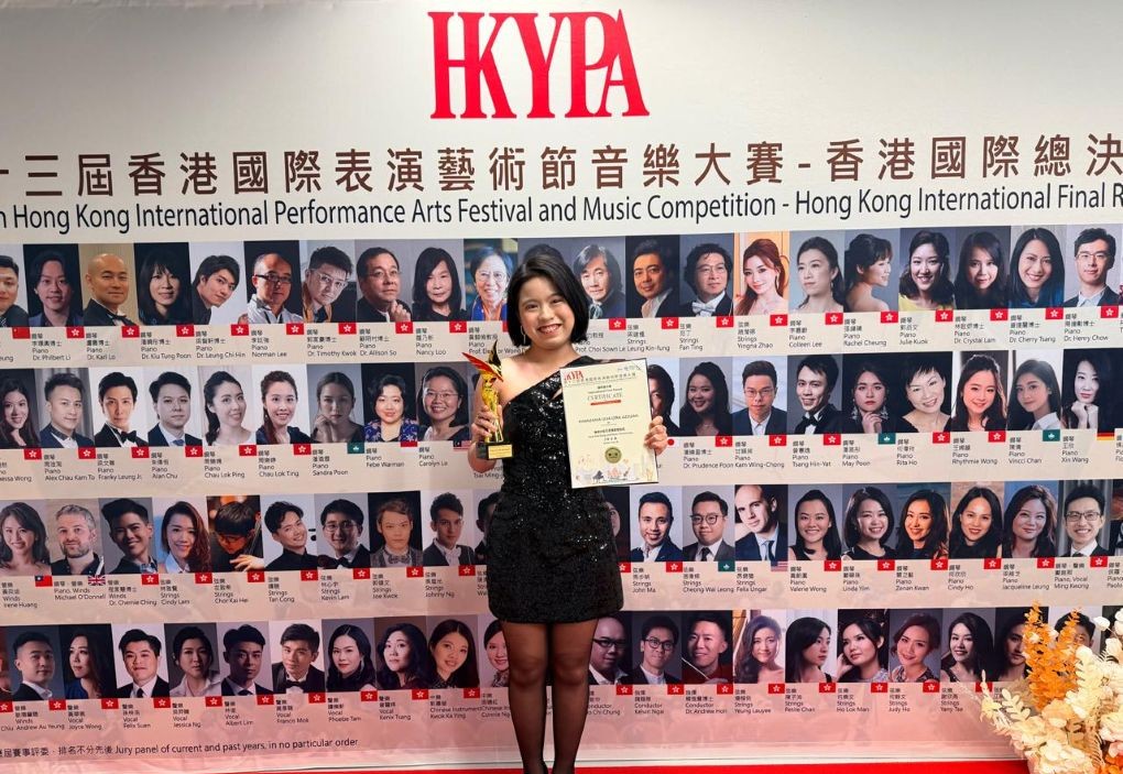 Khanzania Ulya Juara 1 Festival Seni Internasional Hong Kong