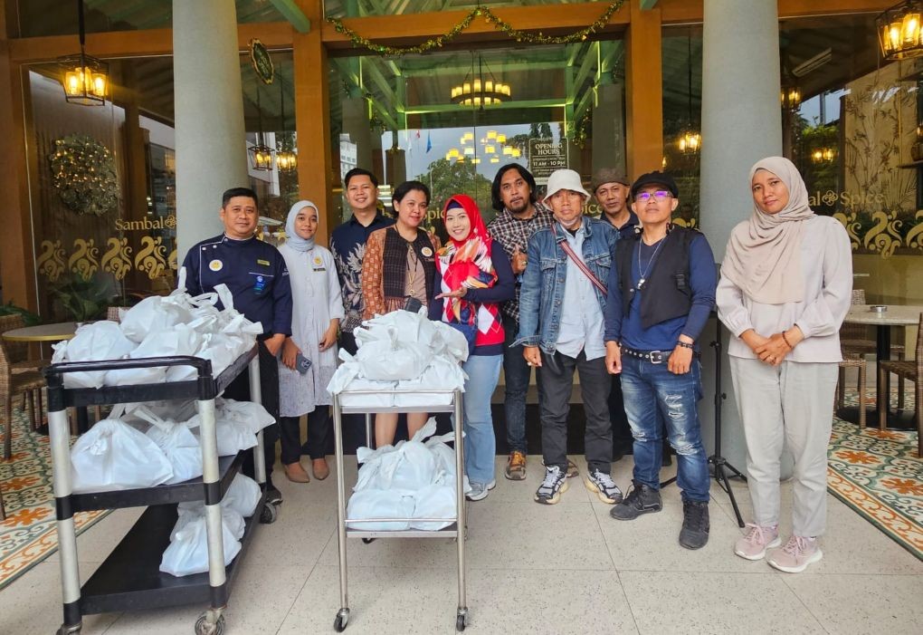 Ramadan di Blue Sky Petamburan, Berbagi Takjil & Kuliner