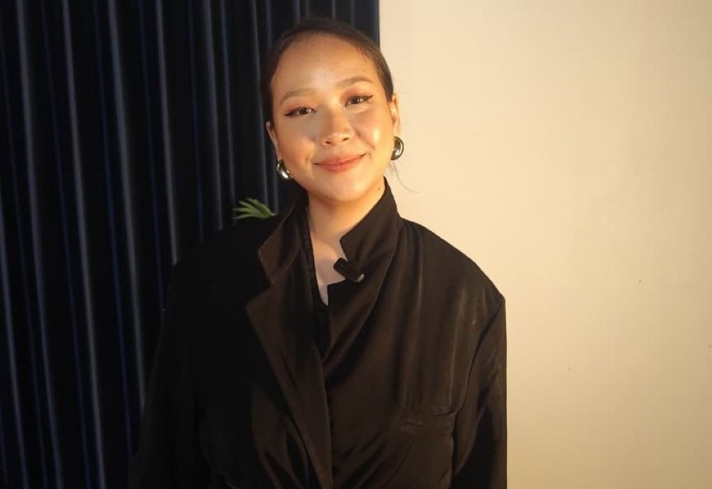 Gloria Jessica Terbelah Jadi Dua