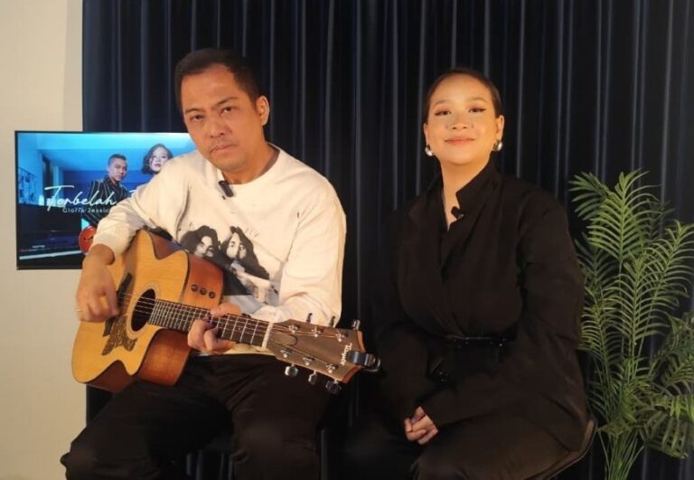 Ade Govinda dan Gloria Jessica Satukan Rasa di Terbelah Jadi Dua, Awal dari Album Patah Hati