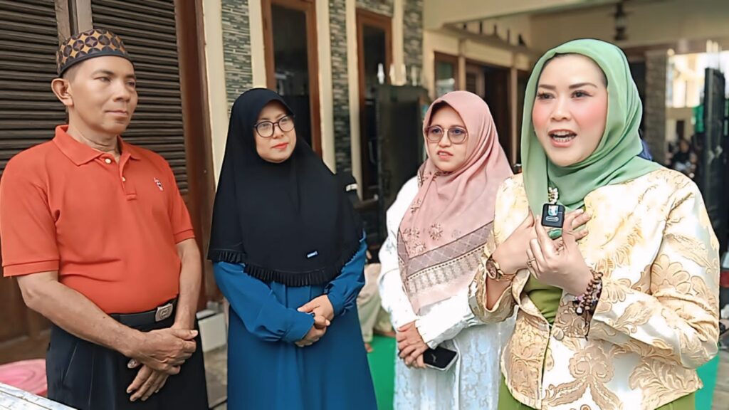 Kehadiran Ibu Siti Chaeriah Menjadi Momen Emosional Memperkuat Kekuatan Doa Di Halal Bihalal Alumni SMA Wijaya Kusuma Angkatan 1988