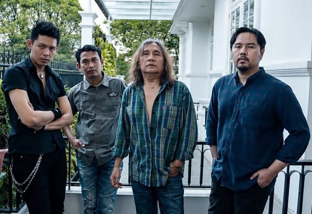 Heri Batara Hidupkan Spirit Rock lewat We Are Not Fall In 