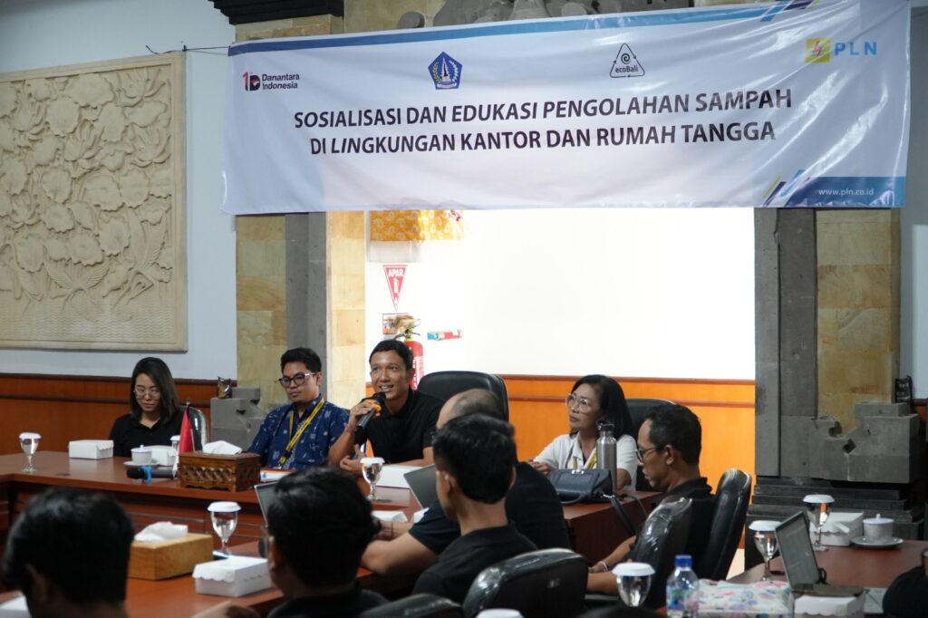 PLN UP2B Bali Edukasi Pengelolaan Sampah Berkelanjutan Bersama Stakeholder