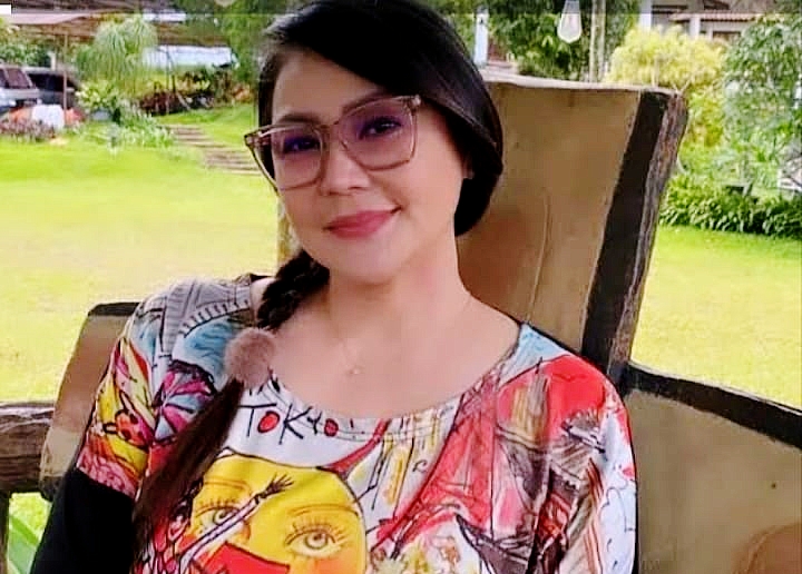 Tessa Kaunang Somasi Sandy Tumiwa soal Foto Editan Hijab