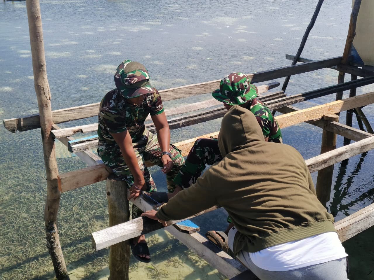 Kodim 1311/Morowali bersama Polri dan masyarakat